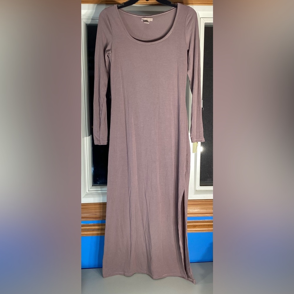H&M Mauve U Neck Dress with Slit Size Medium